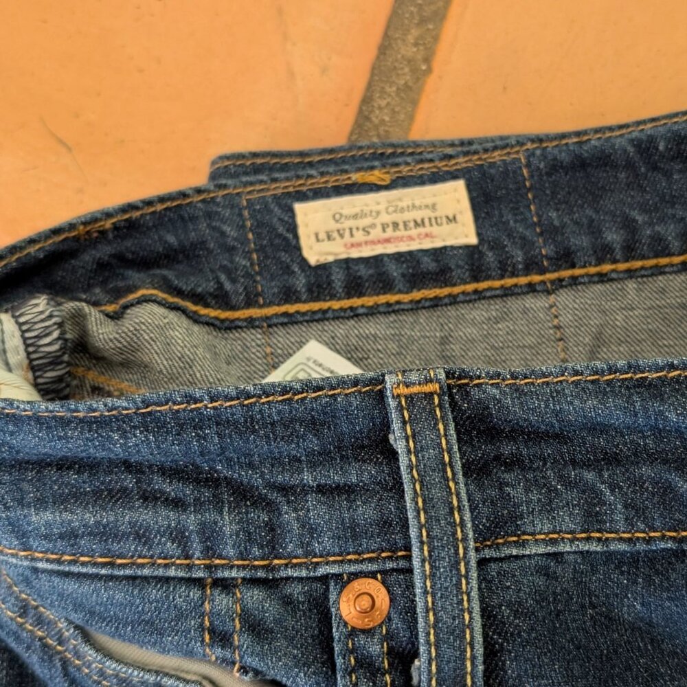 LEVI'S 502 JEANS, LUXE DENIM/LINEN BLEND, MEN'S 36/32 - Picture 3 of 5